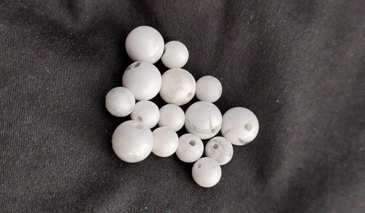 Read more about the article Howliet