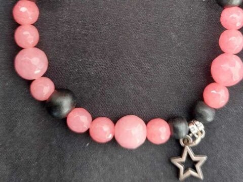 Zalmroze armband van jade