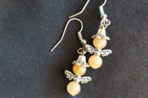 Engel oorbellen van maansteen