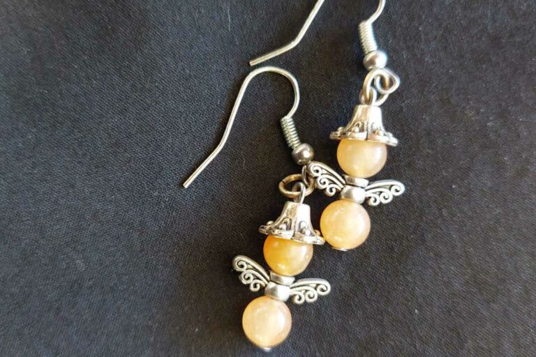 Engel oorbellen van maansteen